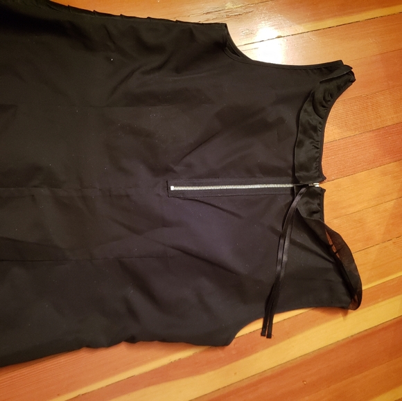 Joe layered black sleevless top - Picture 2 of 3